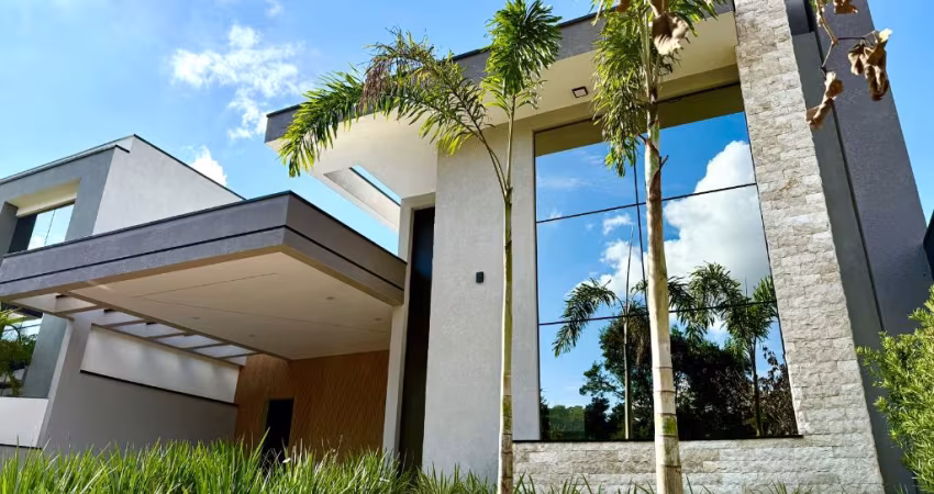 maravilhosa casa em Condomínio, Piscina, 3 suítes