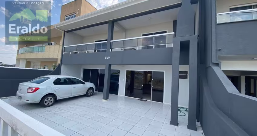 Sobrado em Balneário Inajá - Matinhos, PR