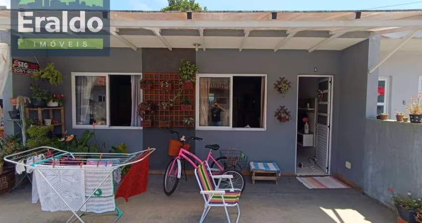 Casa em Tabuleiro - Matinhos, PR