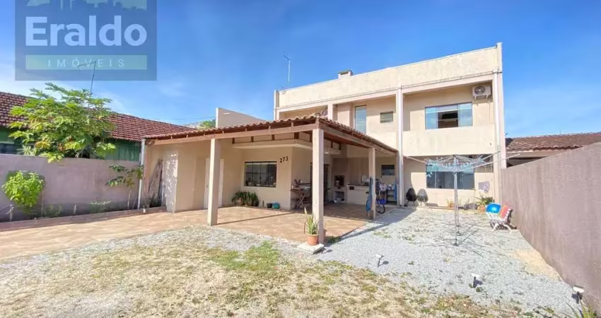 Sobrado em Balneário Canoas - Pontal do Paraná, PR