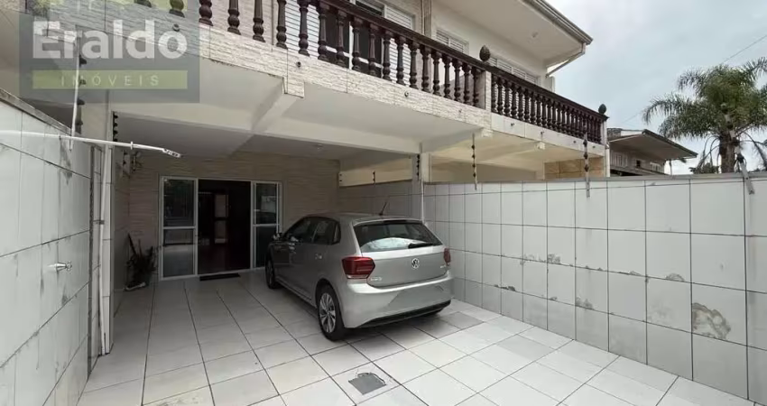 Casa com 3 quartos à venda na Rua Rui Leal, 449, Balneário Gaivotas, Matinhos