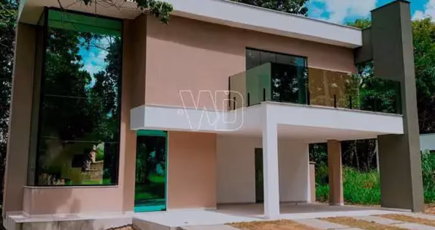 Duplex com conceito minimalista e 03 suítes disponível para venda.
