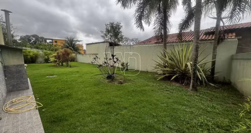 Casa à venda em itaboraí, centro, com 3 quartos, 250m²