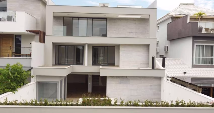 Mansão à venda no Art Life, com 4 pavimentos, 430m2, 5 suítes e revestimento de