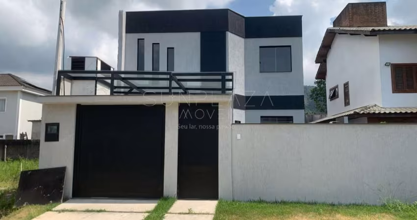 Casa com 4 dormitórios à venda, 212 m² por R$ 1.350.000,00 - Vargem Pequena - Ri