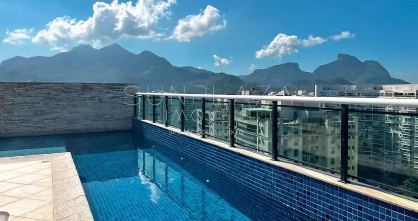 Cobertura à venda com 850m² no codomínio royal green - barra da tijuca