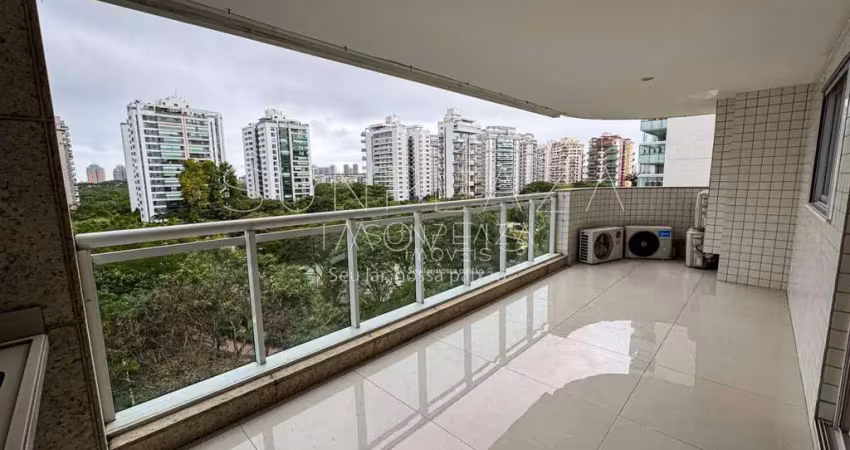 Apartamento na Península – 3 Suítes + Dependência | 157 m² | Vista para o Parque