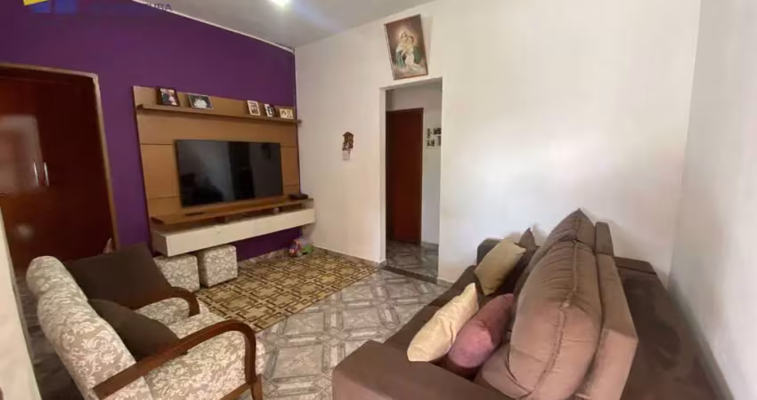 Excelente casa no jardim brasil, ao lado da rodovia sp 75,  03 dormitórios, quintal, edícula assobradada com quarto externo  e banheiro
