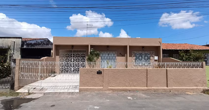 Linda casa de 3 quartos sendo 2 suites no bairro pref. josé walter - fortaleza-ce.