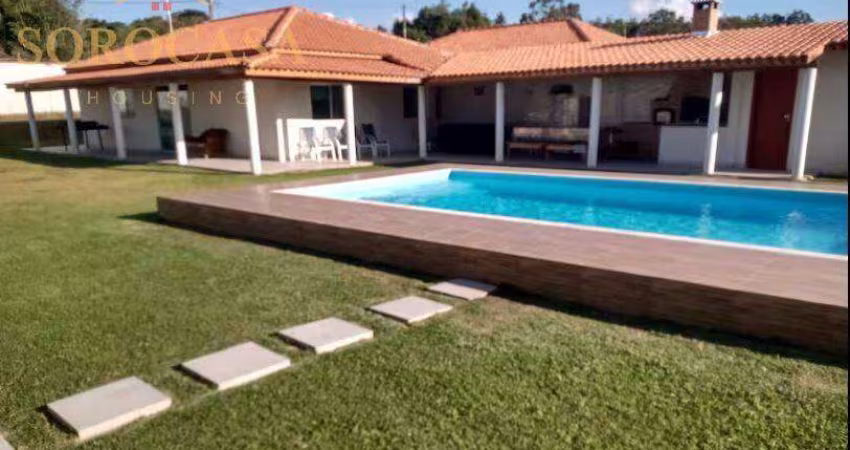 Chácara à Venda 1.000m² - Piscina - Araçoiaba