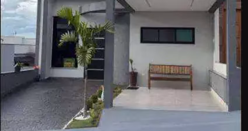 Casa à Venda - 3 dorm 1 suite  - Cond Horto Villagio