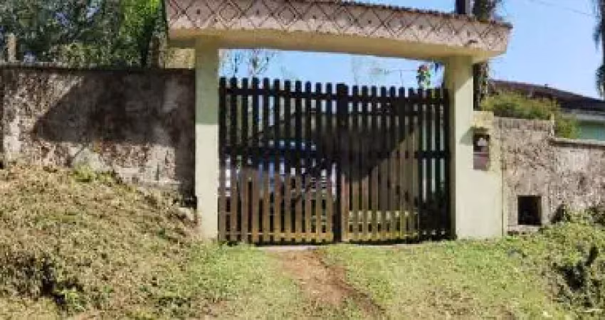 Chácara / sítio com 3 quartos à venda na Rua Benedito Jandiro Soares, Chácara Lídia Maria, Embu-Guaçu