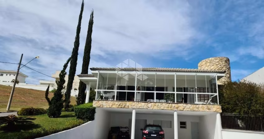 CASA ESPETACULAR | 424m² E 5 SUÍTES