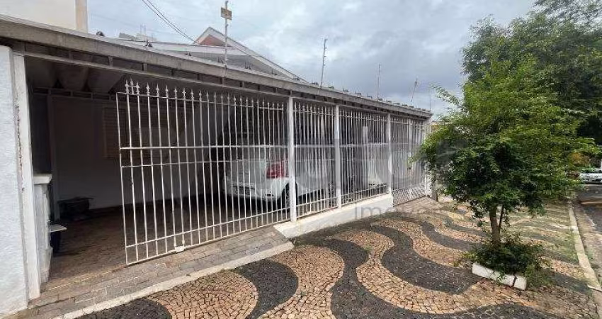 Casa com 3 quartos à venda na Rua Padre Camargo Lacerda, 298, Vila Rossi Borghi e Siqueira, Campinas