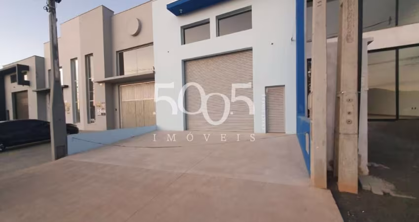 Imóvel comercial para locação no Bairro Itu Novo Centro com 140m² de área construída, com 02 banheiros e mezanino.