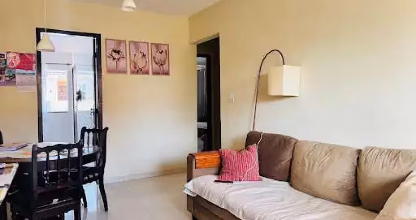 Casa com 2 dormitórios à venda, 62 m² por R$ 300.000,00 - Parque Burle - Cabo Frio/RJ