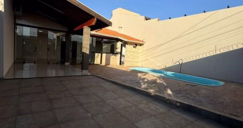 Casa Térrea à Venda