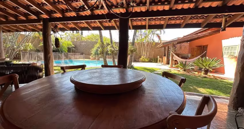 Casa térrea em ótima localização