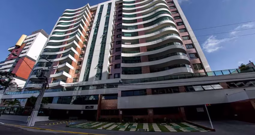 Apartamento com 3 quartos à venda na Rua Flávia Menezes Prado, 91, Jardins, Aracaju