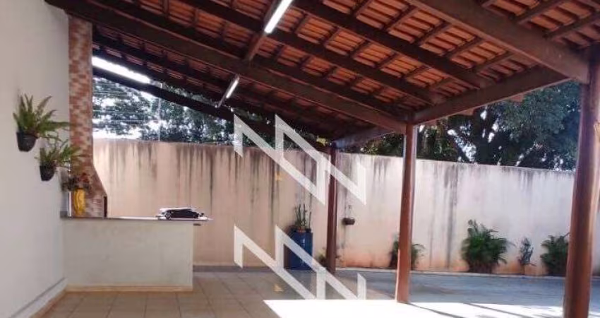 Casa à venda no bairro Parque Amazônia em Goiânia/GO