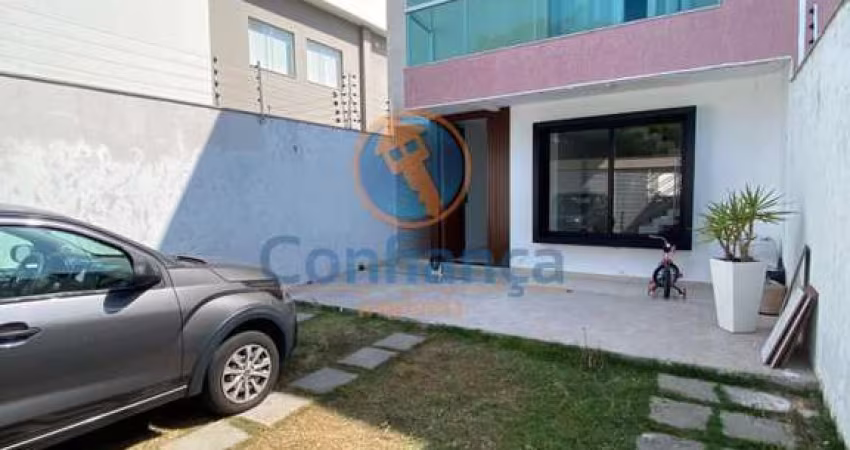 Casa duplex 3 quartos c/Suíte com 180 m² de área construída &amp;#128205; Morada de Laranjeiras, Serra/ES