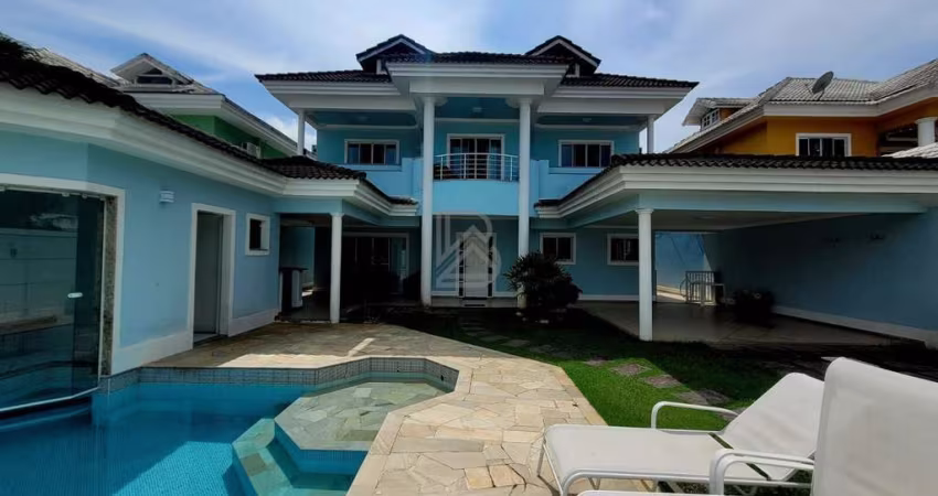 Casa em condomínio Alto Padrão
