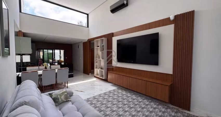 Venda casa linear e porteira fechada de 3 quartos no Condomínio Grand Park - Campo Grande
