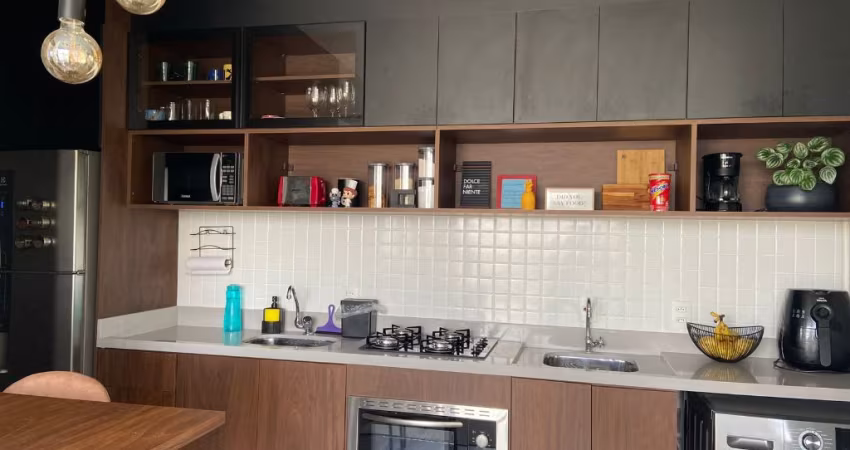 Apartamento pronto para morar – 2 dormitórios ao lado do Largo do Socorro!