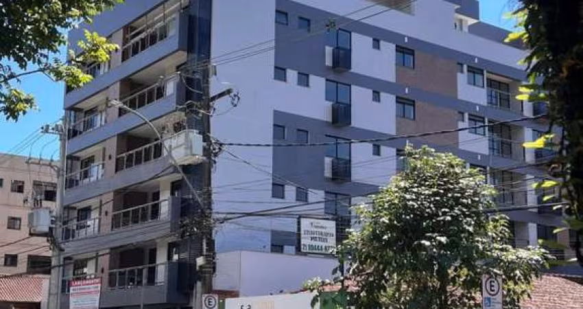 Apartamento para Venda em Teresópolis, Alto, 2 dormitórios, 1 suíte, 3 banheiros, 2 vagas