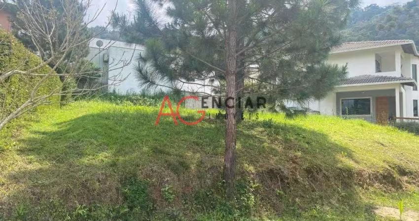Terreno à venda no bairro Vargem Grande - Teresópolis/RJ