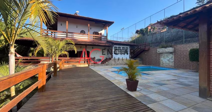 Casa à venda no bairro Albuquerque - Teresópolis/RJ