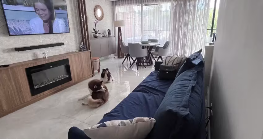 Casa com 3 quartos Mobiliada a venda  Santana de parnaiba
