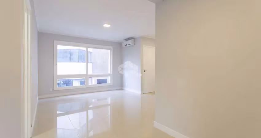 Apartamento 2 dormitórios e 1 vaga no bairro bela vista