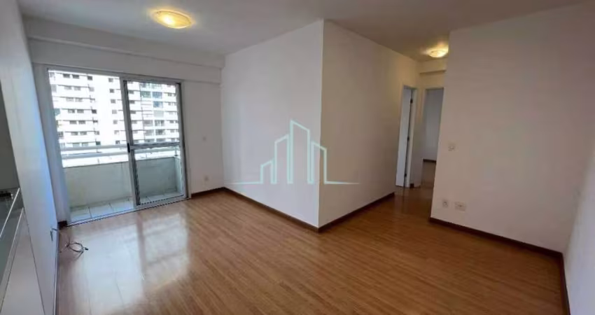 Apartamento 68m² com 2 dormitórios R$  3.700,00 para alugar - Alphaville