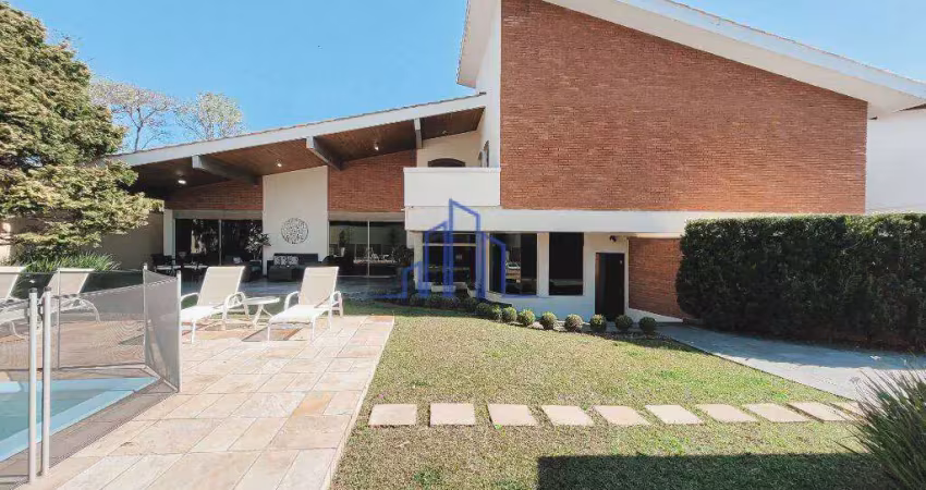 Casa Mobiliada venda ou aluguel com 4 suítes, 470 m² -  Alphaville