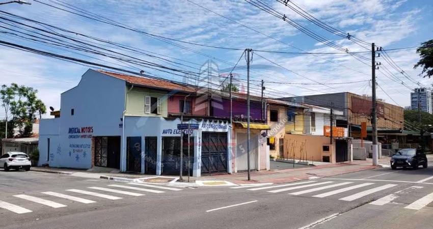 Casa comercial 130m de esquina perto do Metrô
