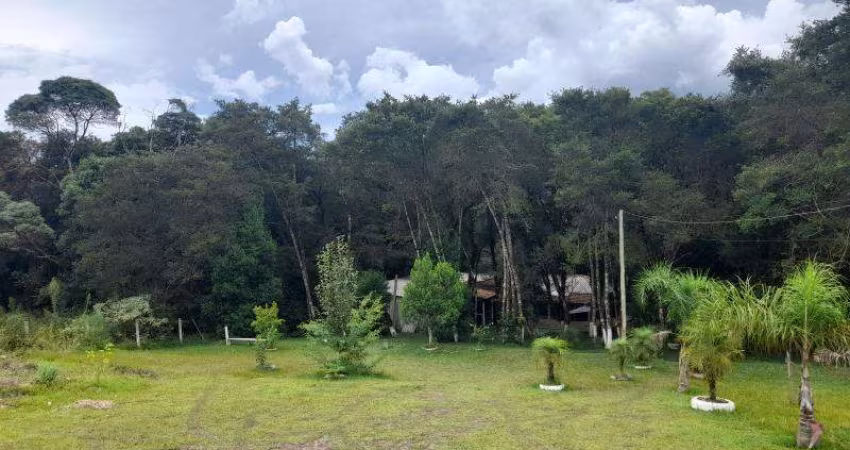 EXCELENTE CHACARA COM 3000 M2 COM CASA E SAÕ DE FESTA CAMPINA DO TAGUARAL 400.000.00
