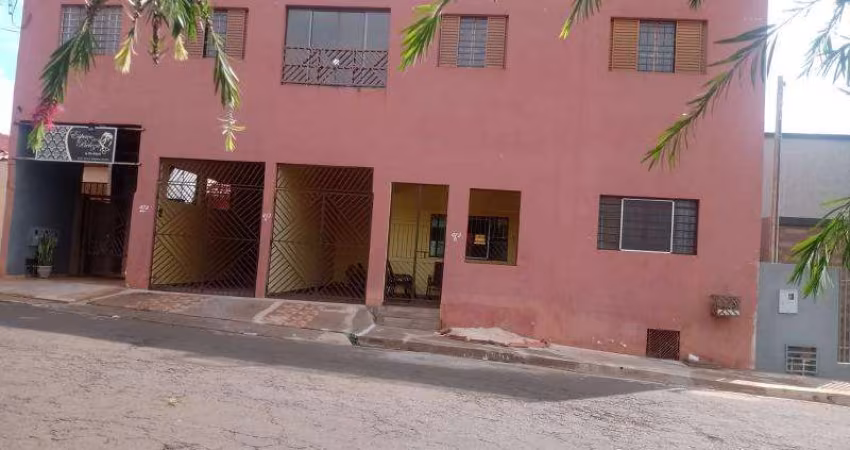 EXCENTE SOBRADO INDIVIDUAL COM 300 M2 700.000 NOVA FATIMA