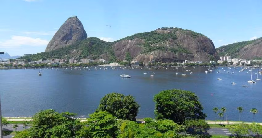 Apartamento na Av. Rui Barbosa com 248m², andar alto com vista deslumbrante