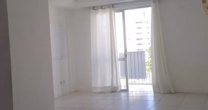 Apartamento com 2 quartos à venda na Rua Coronel Durval Mattos, 1267, Costa Azul, Salvador