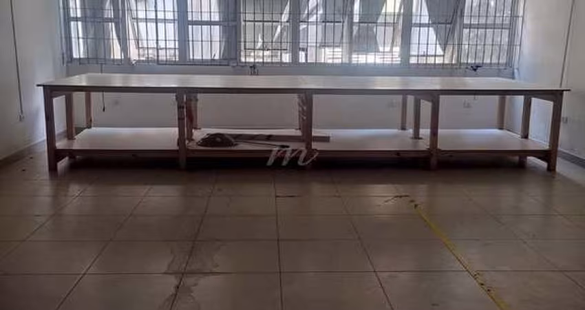 Sala Comercial 70m² para Alugar no Bom Retiro, Rua Correia de Melo Bom Retiro SP