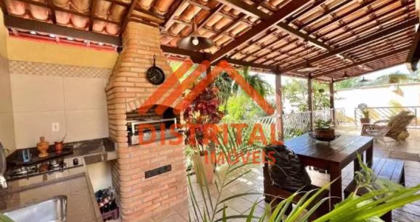Casa à venda, 4 quartos, 1 suíte, 4 vagas, Castelo - Belo Horizonte/MG