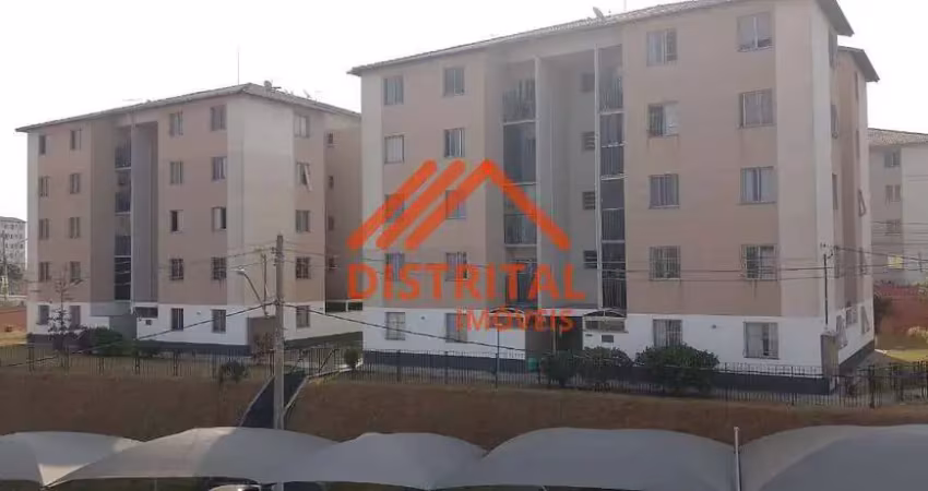 Apartamento com 03 quartos para alugar no bairro acaiaca e belo horizonte.