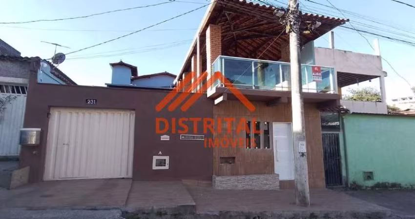 Casa com entrada coletiva para alugar no bairro Jardim Vitoria em Belo Horizonte
