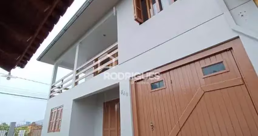 Casa com 3 quartos para alugar na Rua Espírito Santo, 540, Scharlau, São Leopoldo
