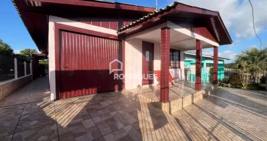 Casa com 2 quartos à venda na 19 de Novembro, 157, Estação Portão, Portão