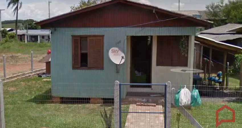 Casa com 2 quartos à venda na Santa Luzia, 248, São Jorge, Portão