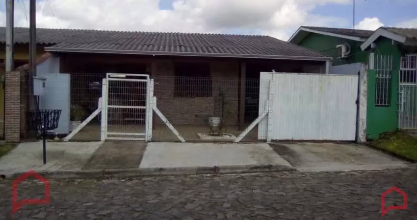 Casa com 2 quartos à venda na Antônio Biehler, 158, São Jorge, Portão