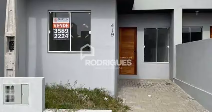 Casa com 2 quartos à venda na Das Cerejeiras, 419, Centro, Portão