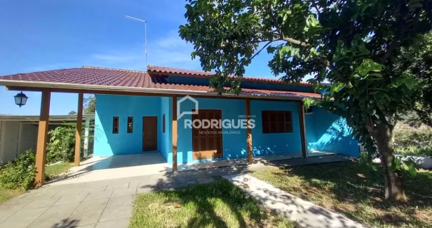 Casa com 3 quartos para alugar na Perimetral, 102, Centro, Portão